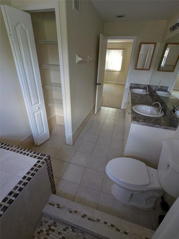 3822 SW 171st Ave, Miramar, FL 33027