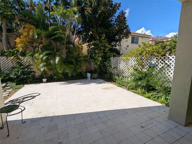 3822 SW 171st Ave, Miramar, FL 33027