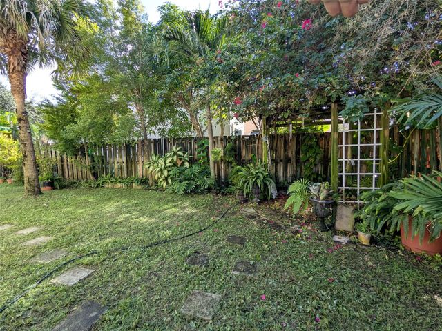 3822 SW 171st Ave, Miramar, FL 33027