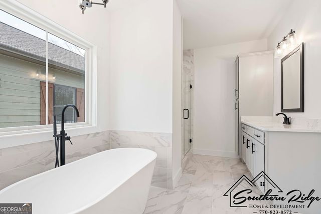 128 Martin Cemetery Road, Carrollton, GA 30117