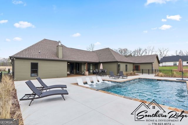 128 Martin Cemetery Road, Carrollton, GA 30117