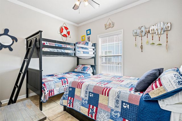 971 Driftwood Drive, Crystal Beach, TX 77650