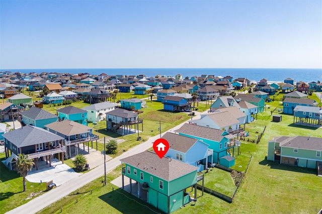 971 Driftwood Drive, Crystal Beach, TX 77650