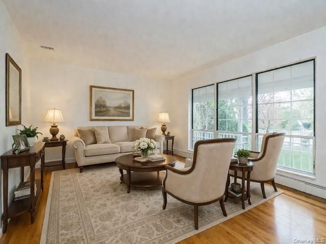 53A Grove Street, Glenwood Landing, NY 11547