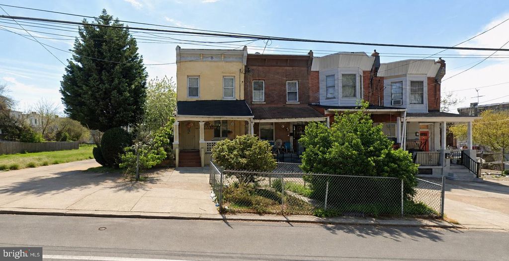 614 W ALLEGHENY AVE, PHILADELPHIA, PA 19133 — exterior