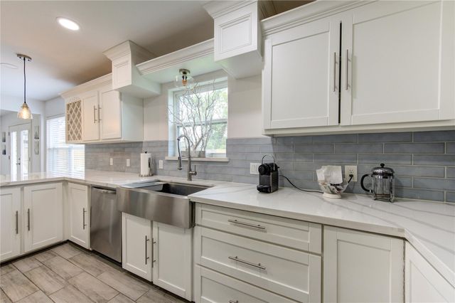 7602 Hammerly Boulevard, Houston, TX 77055