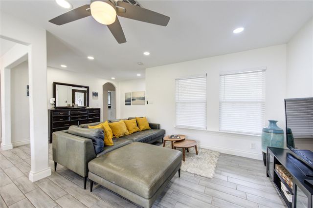 7602 Hammerly Boulevard, Houston, TX 77055