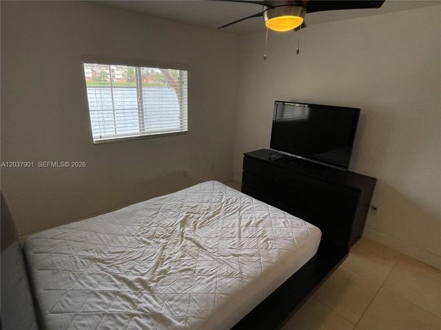 3690 N 56th Avenue 904, Hollywood, FL 33021