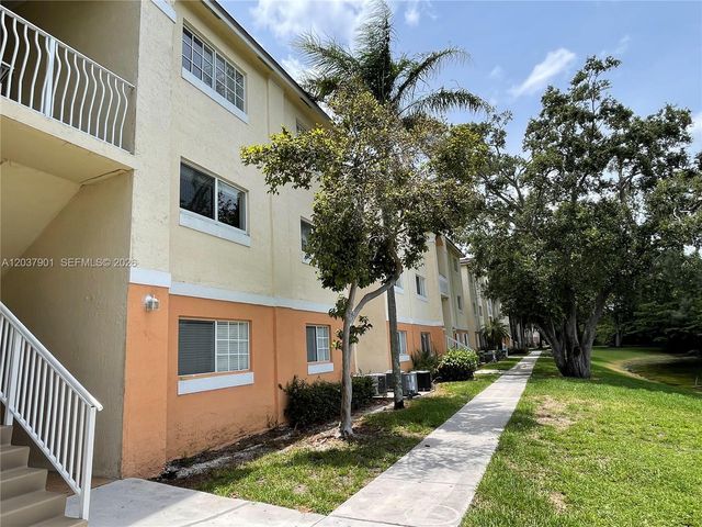 3690 N 56th Avenue 904, Hollywood, FL 33021
