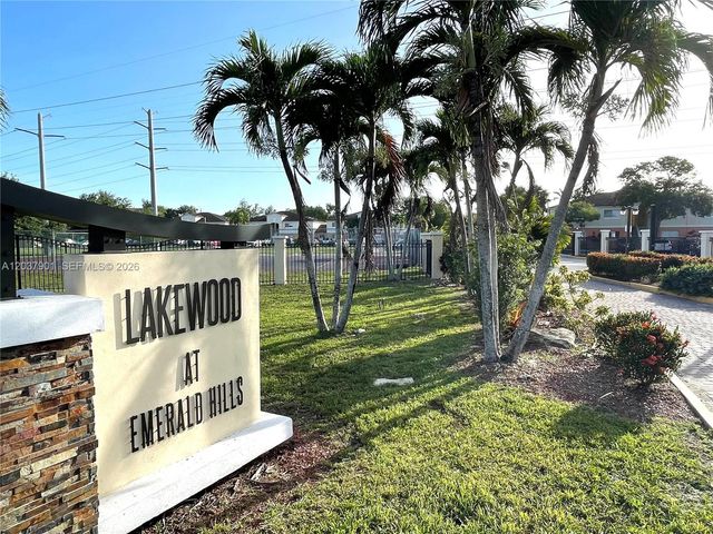 3690 N 56th Avenue 904, Hollywood, FL 33021