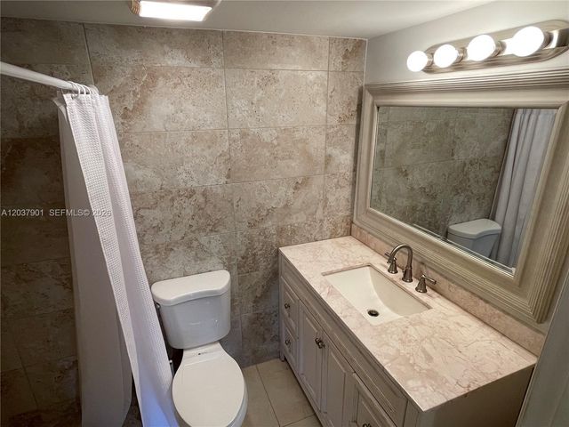 3690 N 56th Avenue 904, Hollywood, FL 33021