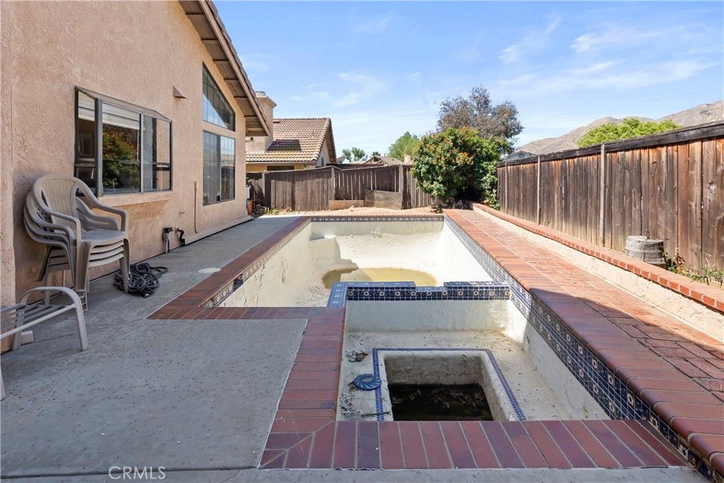 Image 33 of property listing at 10689 Mohave Court, Moreno Valley, CA 92557
