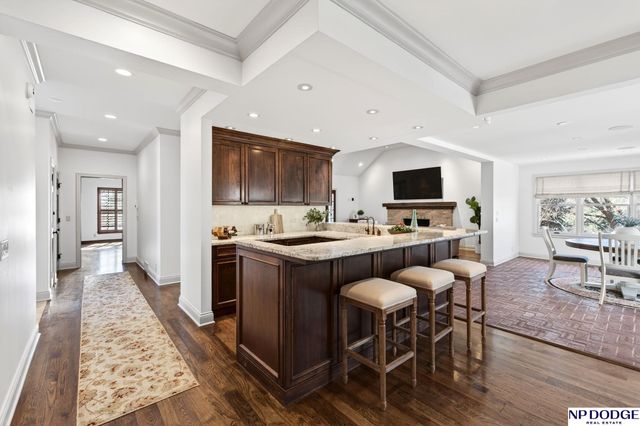 206 Fairacres Road, Omaha, NE 68132