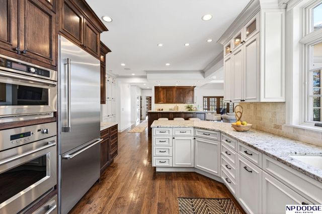 206 Fairacres Road, Omaha, NE 68132