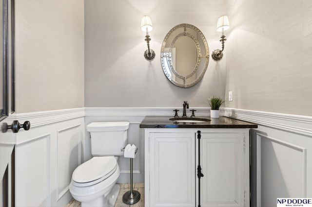 206 Fairacres Road, Omaha, NE 68132