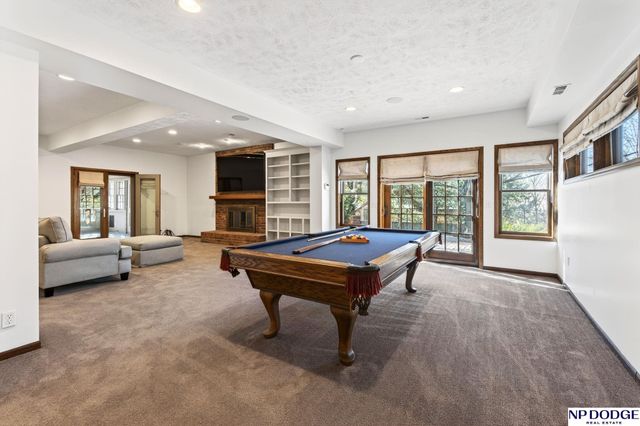 206 Fairacres Road, Omaha, NE 68132