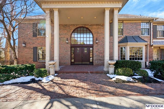 206 Fairacres Road, Omaha, NE 68132