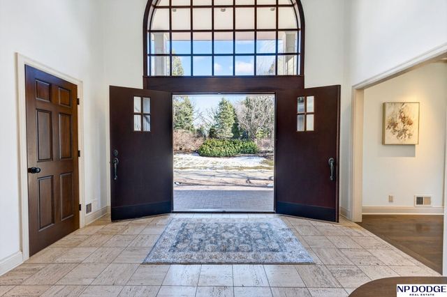 206 Fairacres Road, Omaha, NE 68132