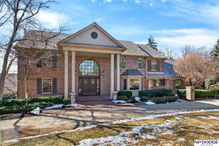 206 Fairacres Road, Omaha, NE 68132