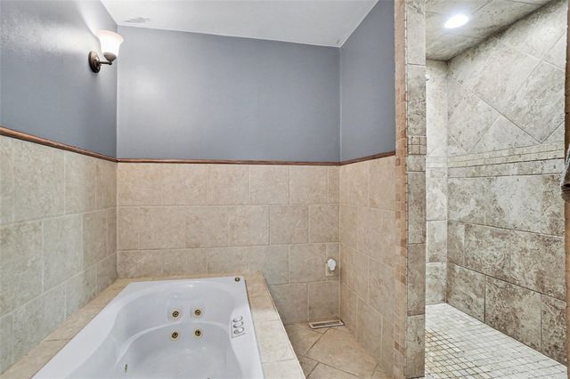 184 E Tyler Road, Muskegon, MI 49445
