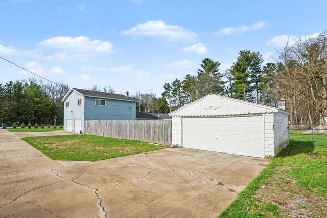 184 E Tyler Road, Muskegon, MI 49445