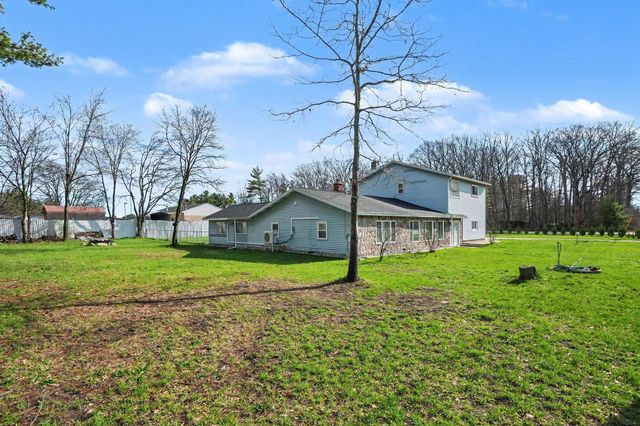 184 E Tyler Road, Muskegon, MI 49445