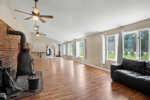 184 E Tyler Road, Muskegon, MI 49445