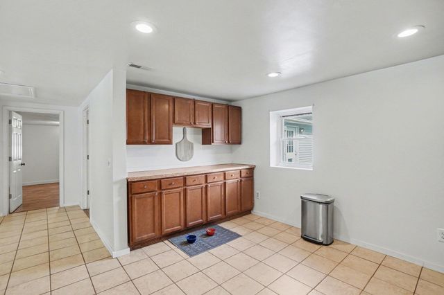 184 E Tyler Road, Muskegon, MI 49445