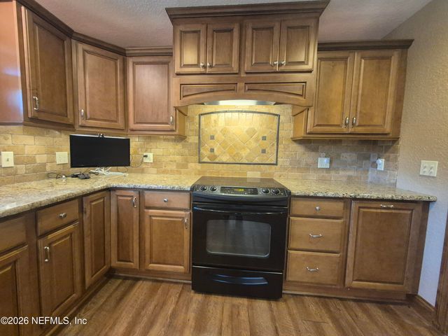 1729 COULEE Avenue, Jacksonville, FL 32210