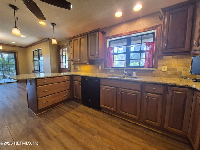 1729 COULEE Avenue, Jacksonville, FL 32210