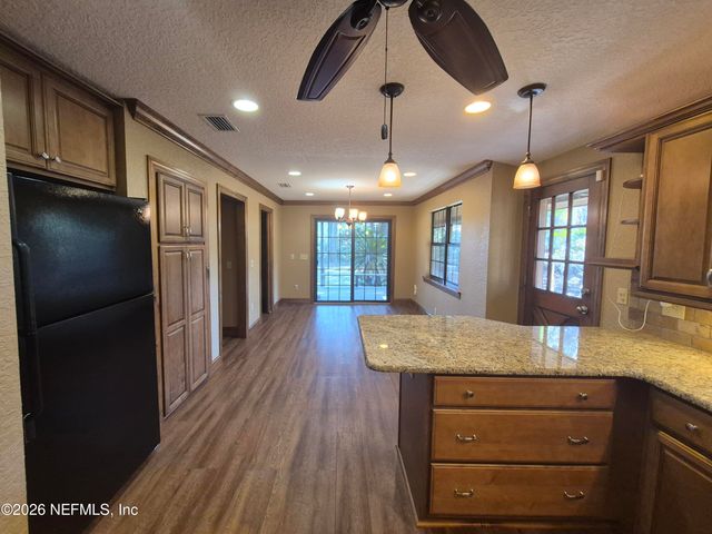 1729 COULEE Avenue, Jacksonville, FL 32210