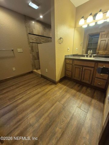 1729 COULEE Avenue, Jacksonville, FL 32210