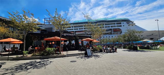 2328 W LA SALLE STREET, Tampa, FL 33607