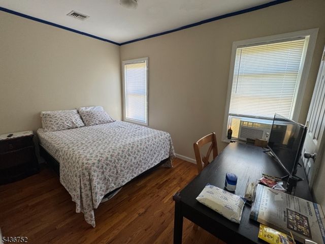 15 Hobson St, Newark City, NJ 07112