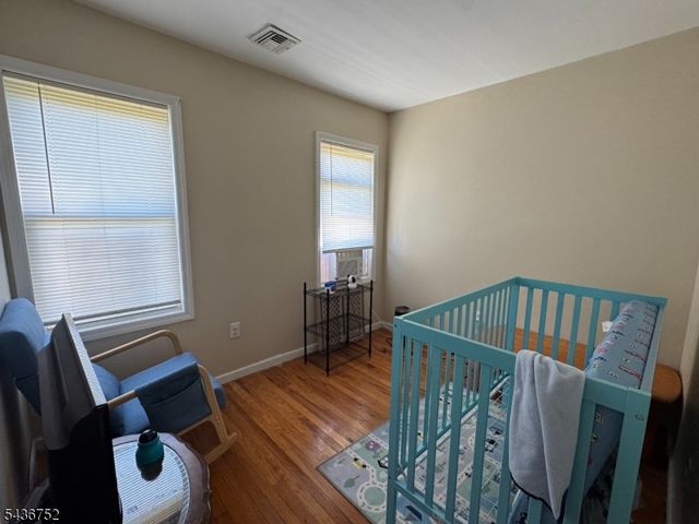 15 Hobson St, Newark City, NJ 07112