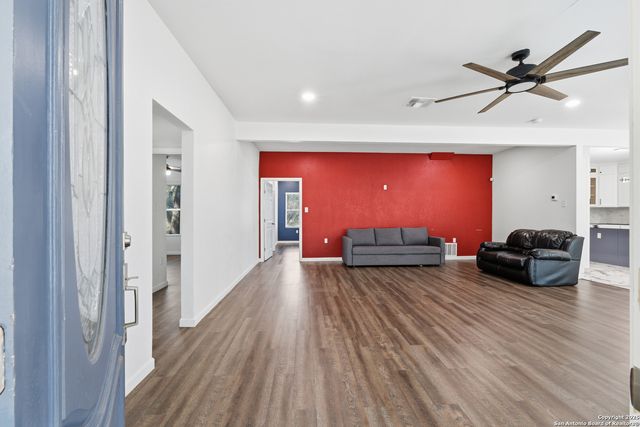 8609 Abe Lincoln, San Antonio, TX 78240