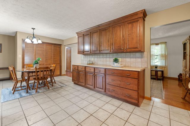 1314 Kit Cowan Road, Somerset, KY 42501