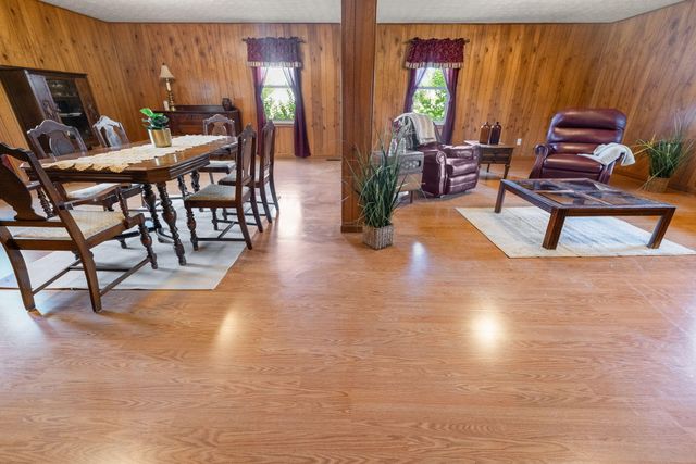 1314 Kit Cowan Road, Somerset, KY 42501