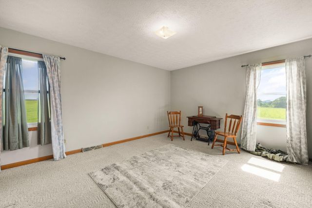 1314 Kit Cowan Road, Somerset, KY 42501
