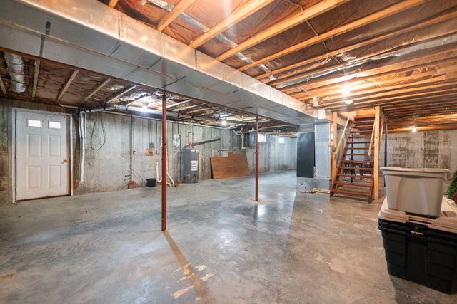 1314 Kit Cowan Road, Somerset, KY 42501