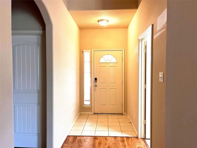 20330 Pine Water Lane, Tomball, TX 77375