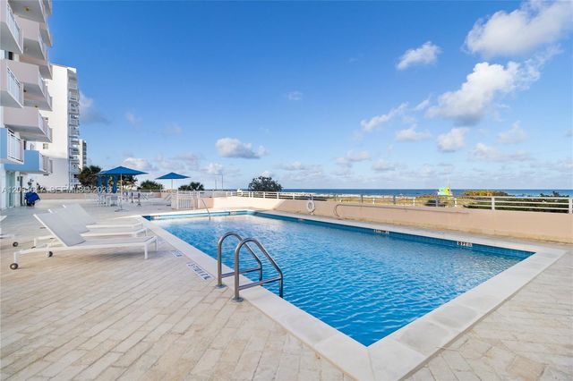 345 Ocean Drive 718, Miami Beach, FL 33139