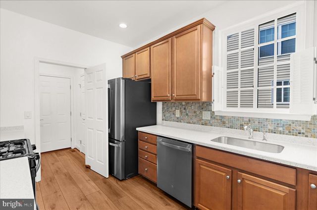 5 TREMONT DR, Millersville, MD 21108