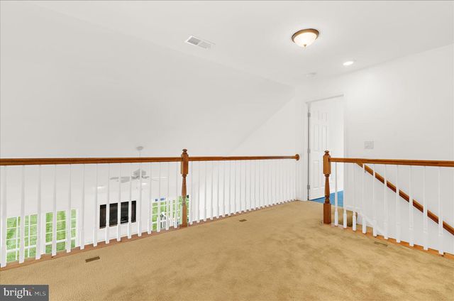 5 TREMONT DR, Millersville, MD 21108