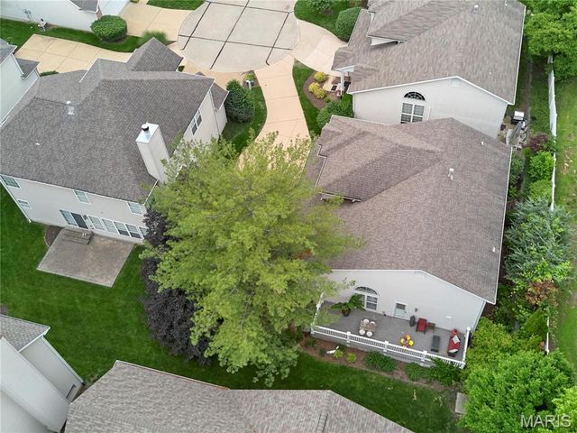 15207 Cambridge Terrace Court, Chesterfield, MO 63017