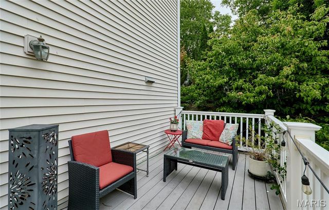 15207 Cambridge Terrace Court, Chesterfield, MO 63017