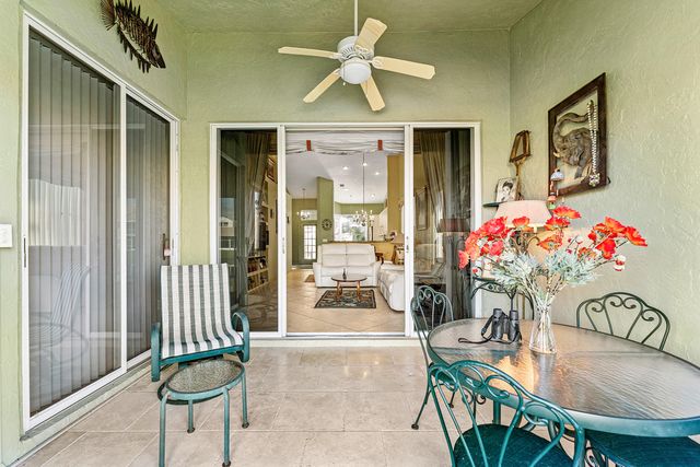 111 N North Lakeshore Drive, Hypoluxo, FL 33462