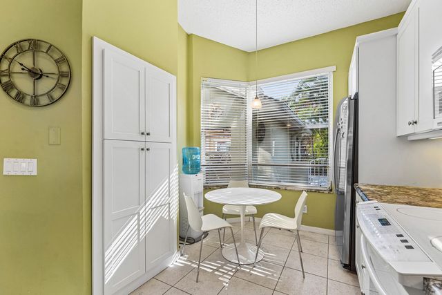 111 N North Lakeshore Drive, Hypoluxo, FL 33462