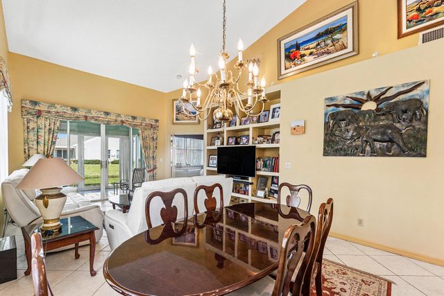 111 N North Lakeshore Drive, Hypoluxo, FL 33462