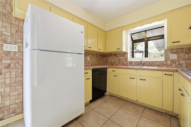 4130 NW 19TH PLACE, Gainesville, FL 32605